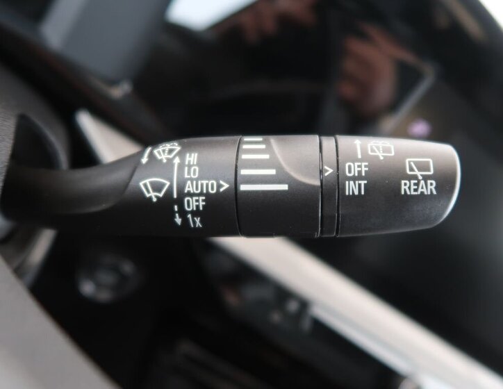 Opel Mokka SUV / Terénní 1,2 l 100 kw