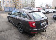 Škoda Superb Kombi 1,9 l 77 kw