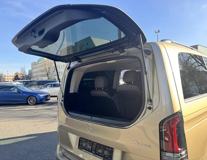 Mercedes-Benz Třídy V VAN-Minibus 2,0 l 174 kw