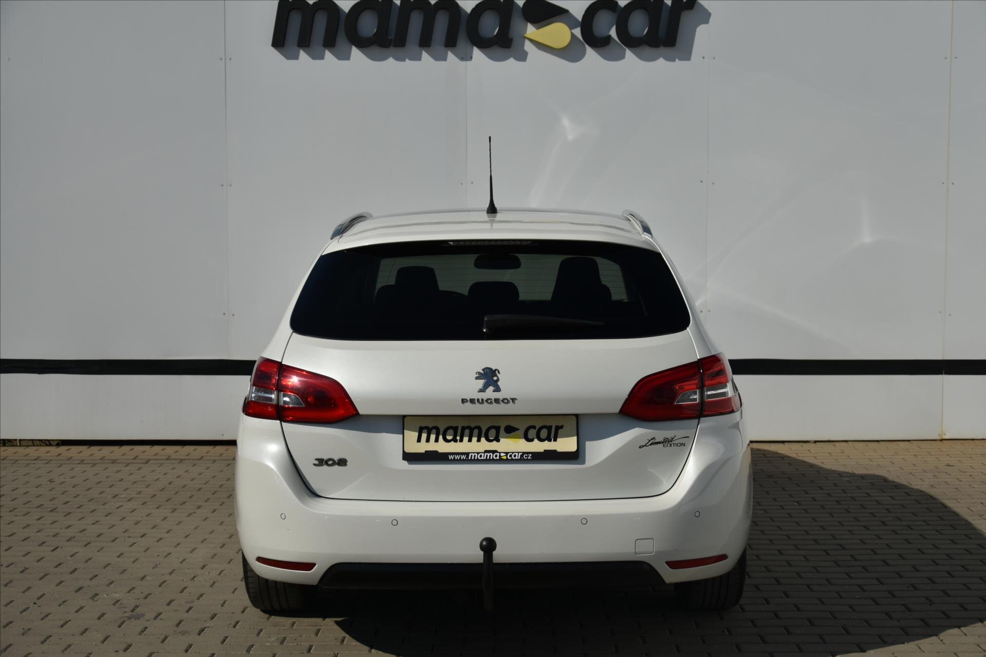 Peugeot 308 Kombi 1,5 l 96 kw