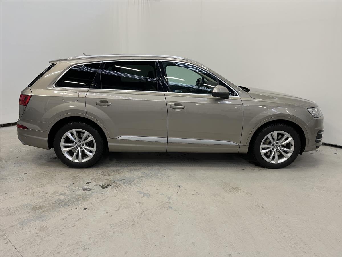 Audi Q7 SUV 3,0 l 200 kw