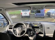 Volkswagen Caravelle 6