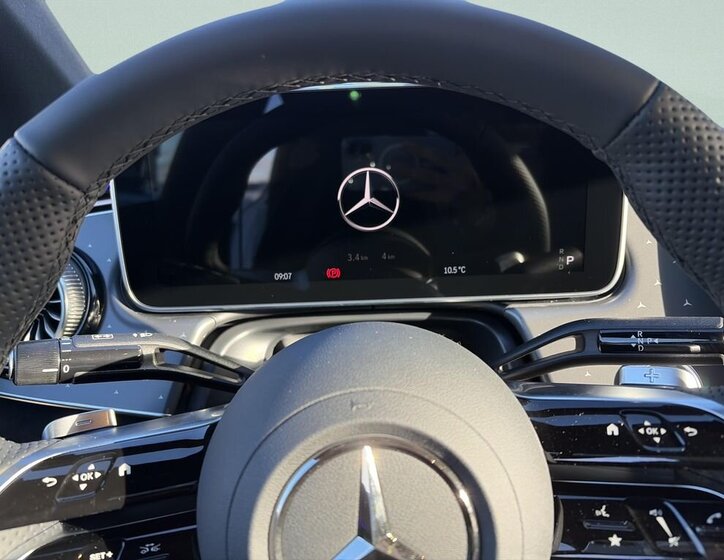 Mercedes-Benz EQE Sedan / Limuzína 0,0 235 kw