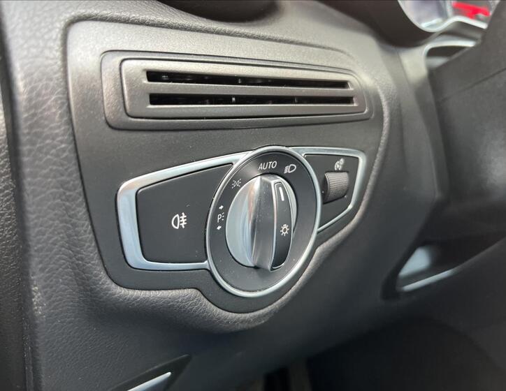 Mercedes-Benz GLC 11