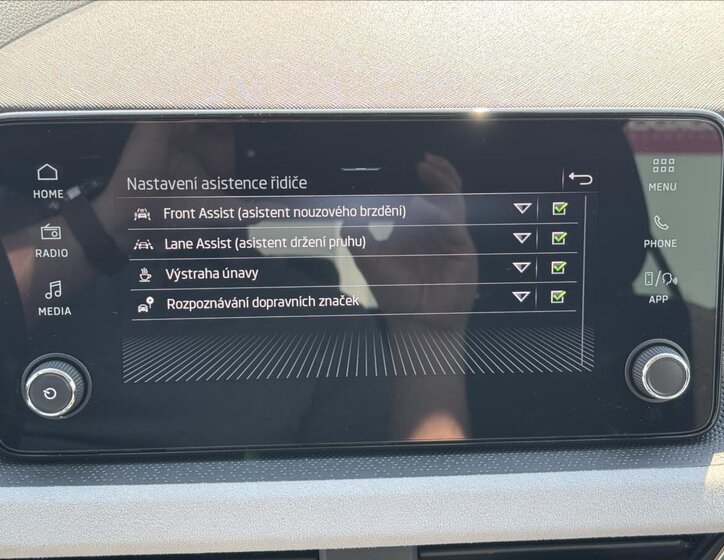 Škoda Kamiq SUV 999,0 85 kw