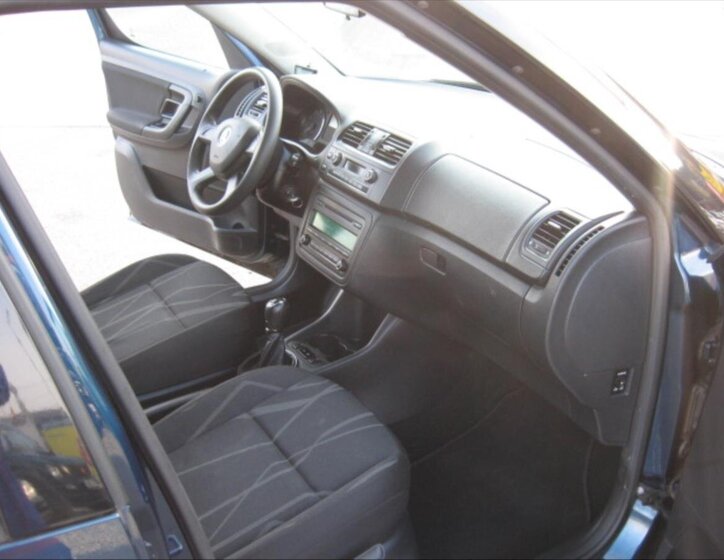 Škoda Roomster Hatchback 1,2 l 63 kw