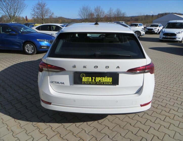 Škoda Octavia Kombi 2,0 l 85 kw