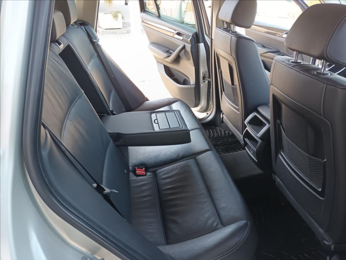 BMW X3 SUV / Terénní 2,0 l 135 kw