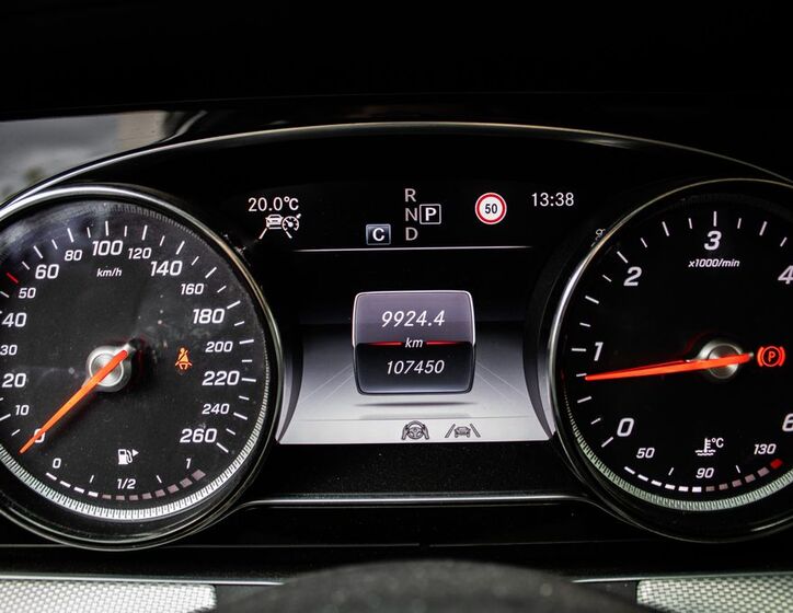 Mercedes-Benz Třídy E 14