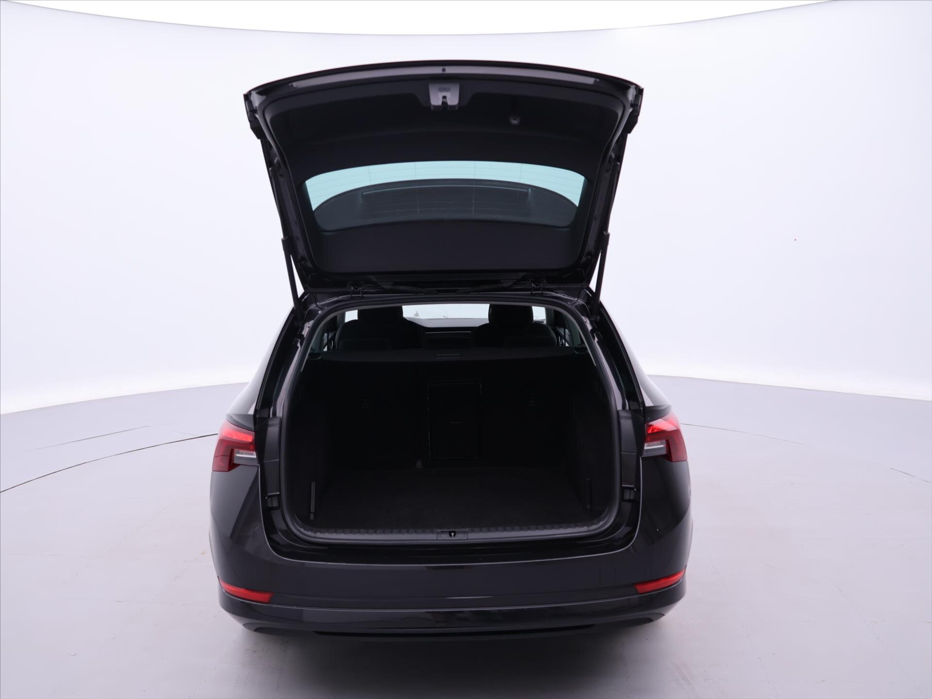 Škoda Octavia Kombi 2,0 l 85 kw