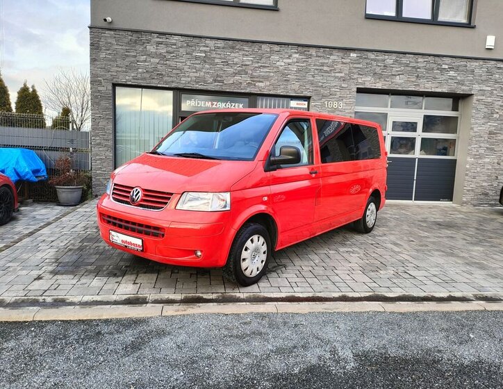 Volkswagen Transporter 1