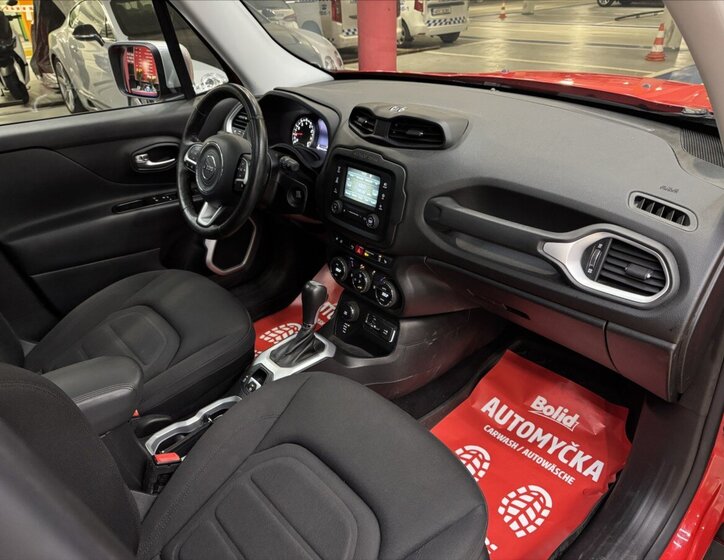 Jeep Renegade SUV 1,4 l 125 kw