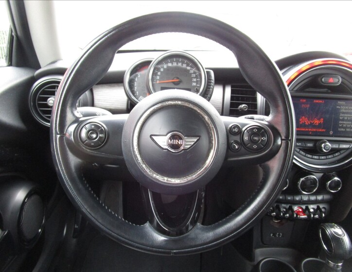 Mini Cooper 8