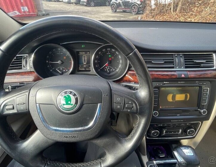 Škoda Superb Sedan / Limuzína 0,0 103 kw