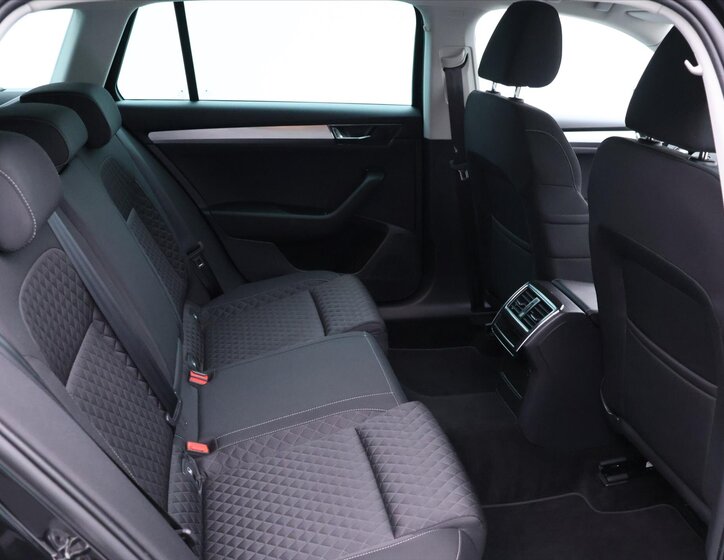 Škoda Superb Kombi 2,0 l 110 kw