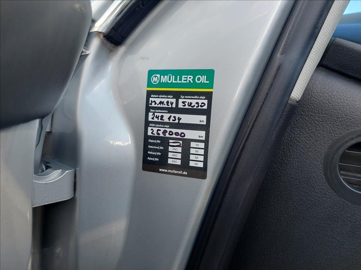 Audi A6 Allroad Kombi 3,0 l 176 kw