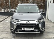 Mitsubishi Outlander SUV 2,0 l 110 kw