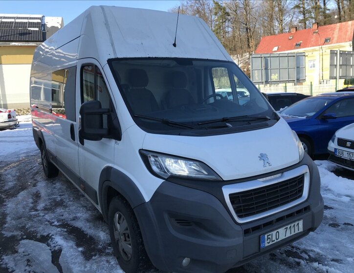 Peugeot Boxer Skříň 2,2 l 110 kw