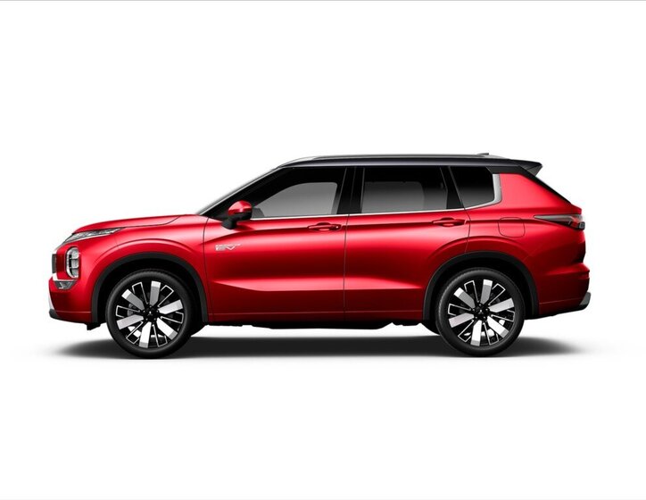 Mitsubishi Outlander SUV / Terénní 2,4 l 225 kw