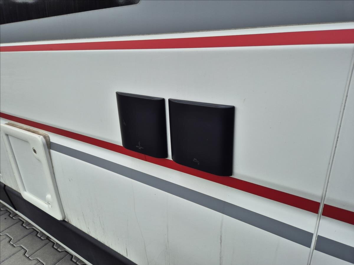 Peugeot Ostatní Ostatní 2,0 l 120 kw