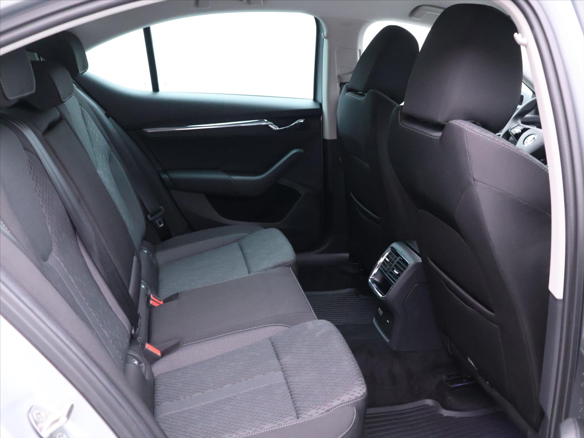 Škoda Octavia Sedan / Limuzína 2,0 l 110 kw