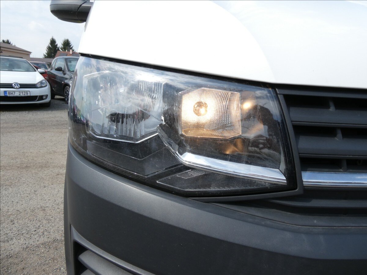 Volkswagen Transporter Skříň 2,0 l 75 kw