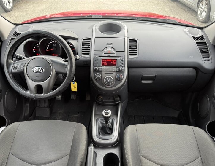 KIA Soul Hatchback 1,6 l 94 kw