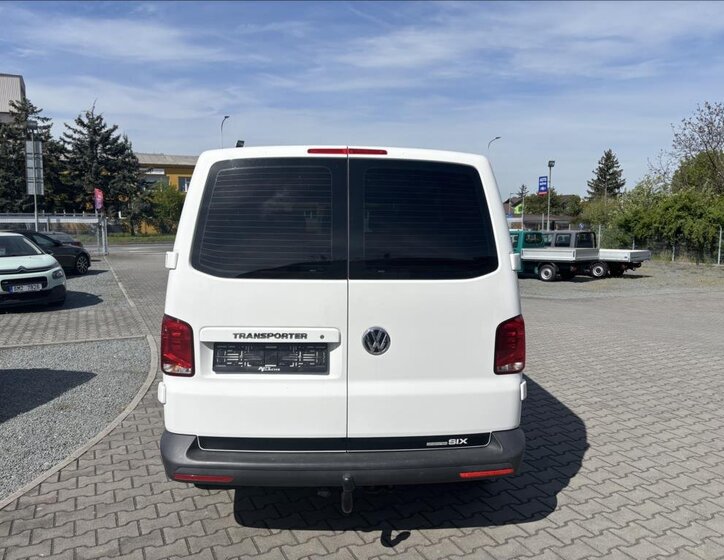 Volkswagen Transporter Kombi 2,0 l 110 kw