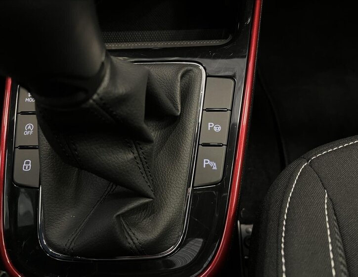 Škoda Fabia Hatchback 999,0 85 kw