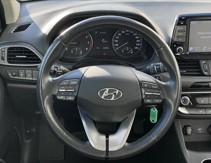 Hyundai i30 8