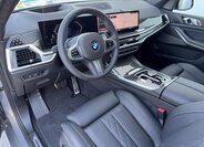 BMW X7 SUV / Terénní 3,0 l 250 kw
