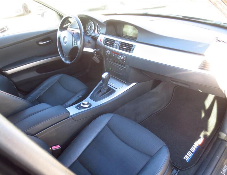 BMW Řada 3 Kombi 2,5 l 160 kw