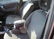 Toyota RAV4 SUV 2,0 l 85 kw