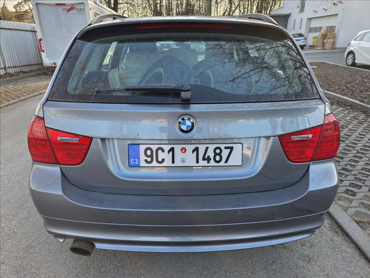 BMW Řada 3 Kombi 2,0 l 105 kw