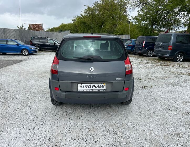 Renault Scénic 12