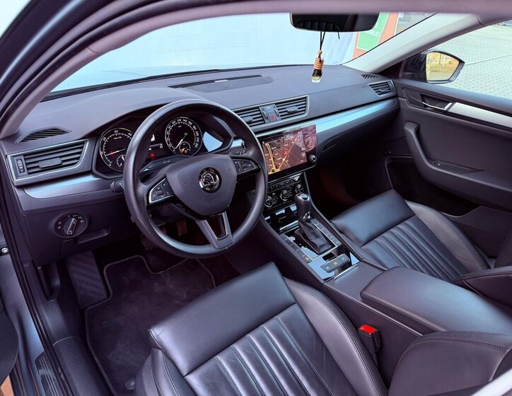 Škoda Superb Liftback 2,0 l 110 kw