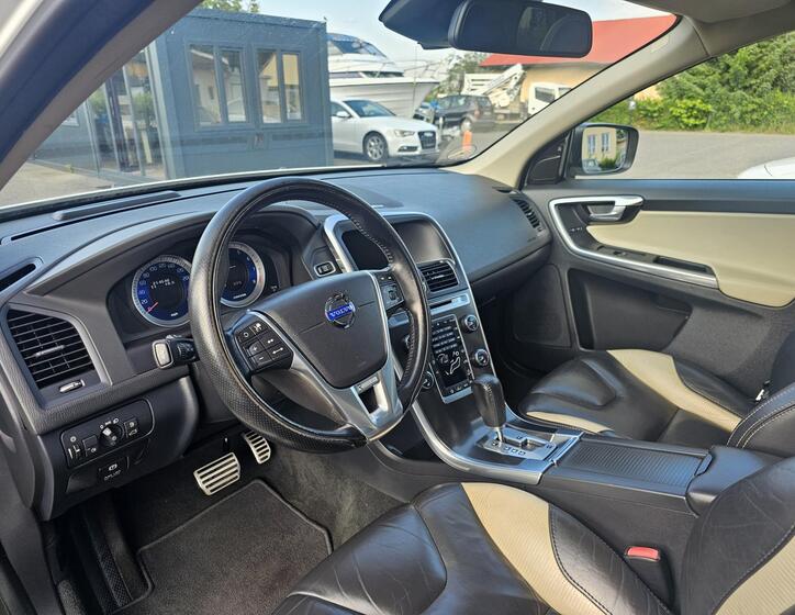 Volvo XC60 16