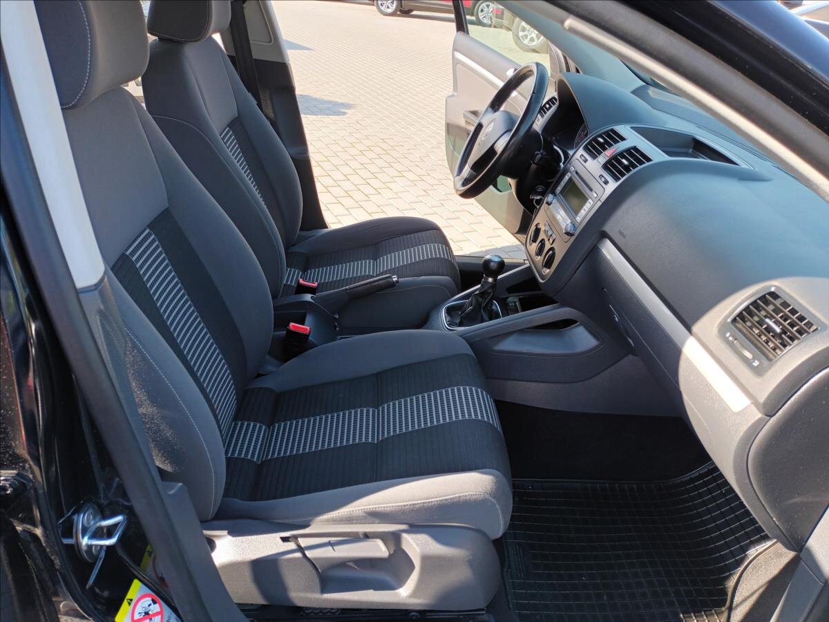 Volkswagen Golf Hatchback 1,4 l 59 kw