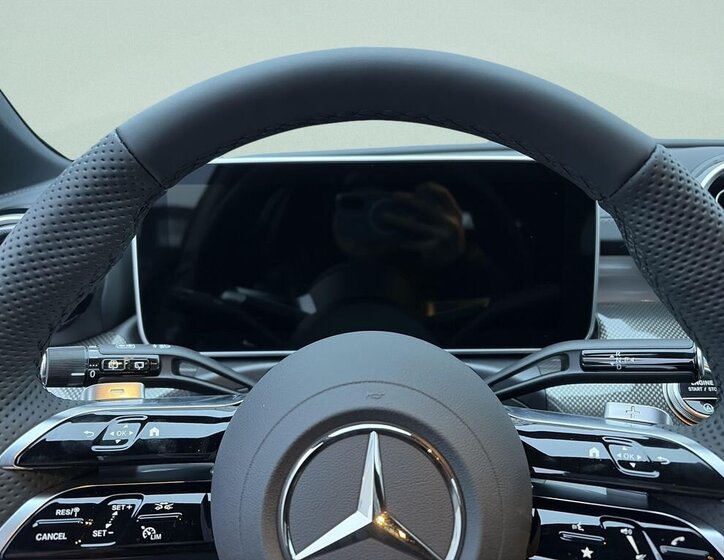 Mercedes-Benz Třídy C Kombi 2,0 l 157 kw