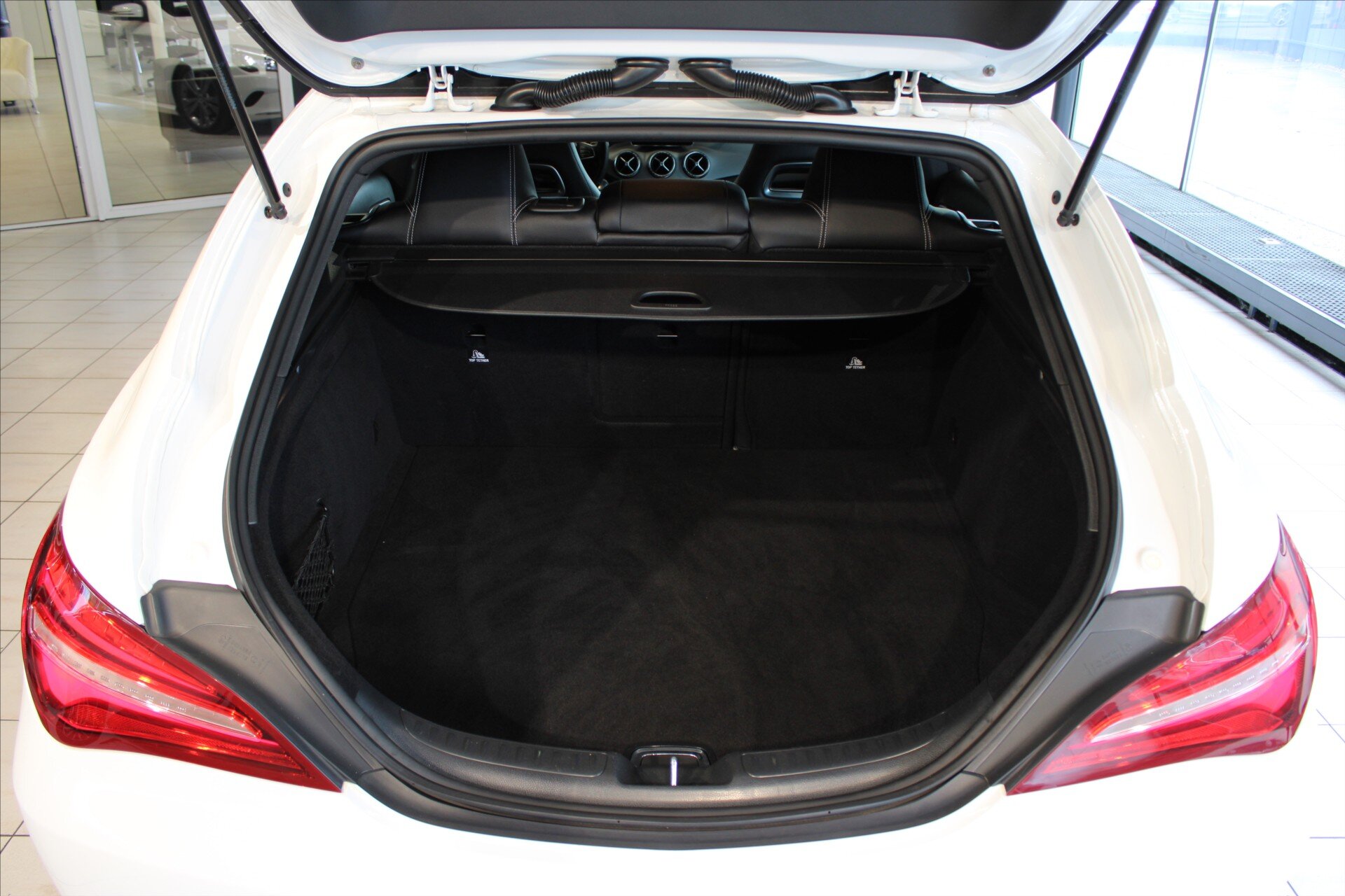 Mercedes-Benz CLA Kombi 2,1 l 125 kw