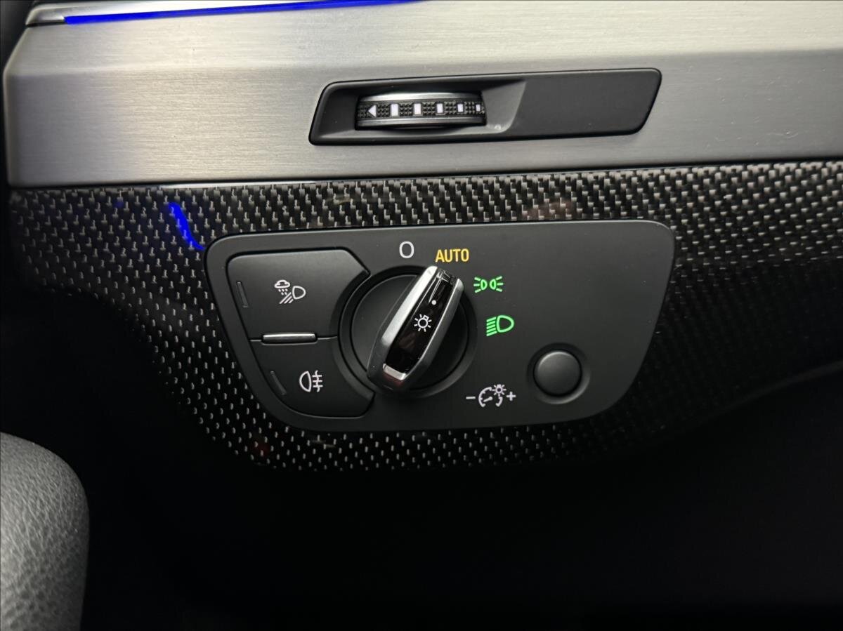 Audi SQ7 SUV / Terénní 4,0 l 320 kw