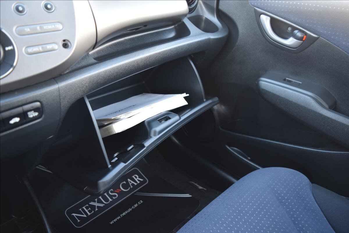 Honda Jazz Hatchback 1,2 l 66 kw