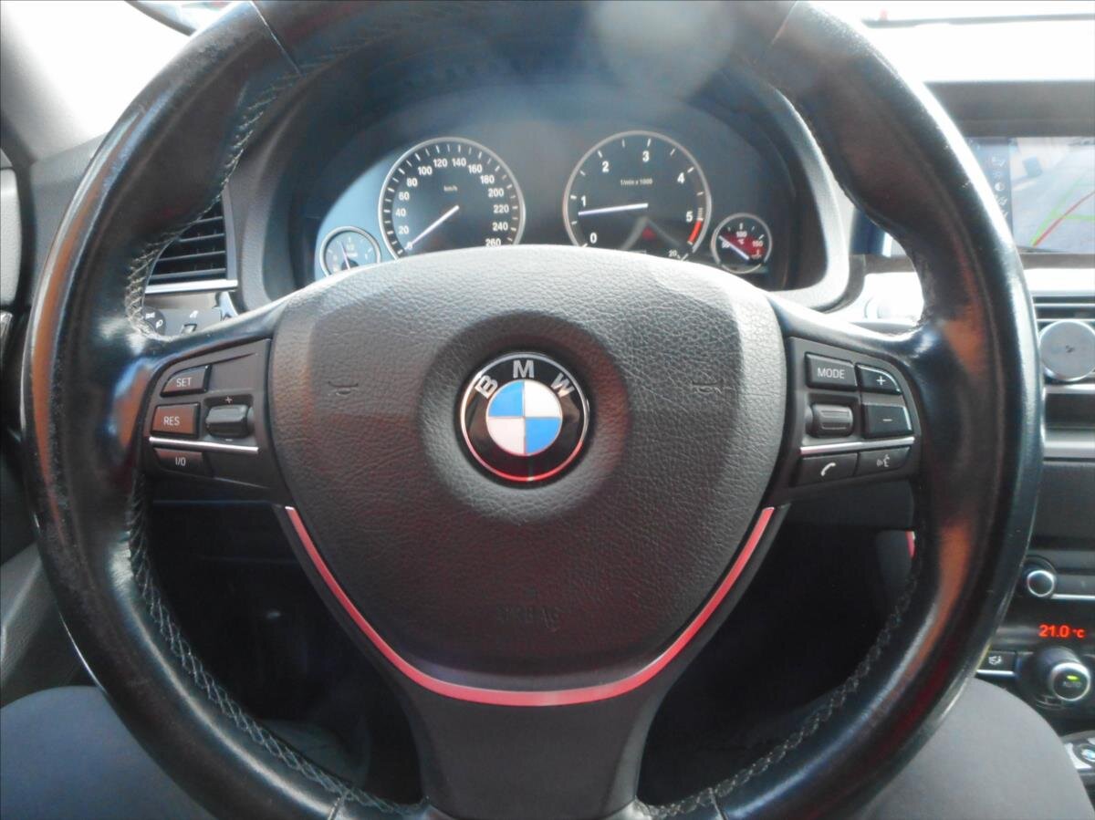 BMW Řada 5 Sedan / Limuzína 3,0 l 220 kw
