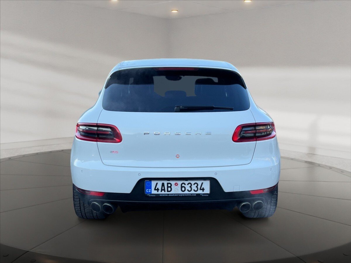 Porsche Macan SUV / Terénní 3,0 l 190 kw