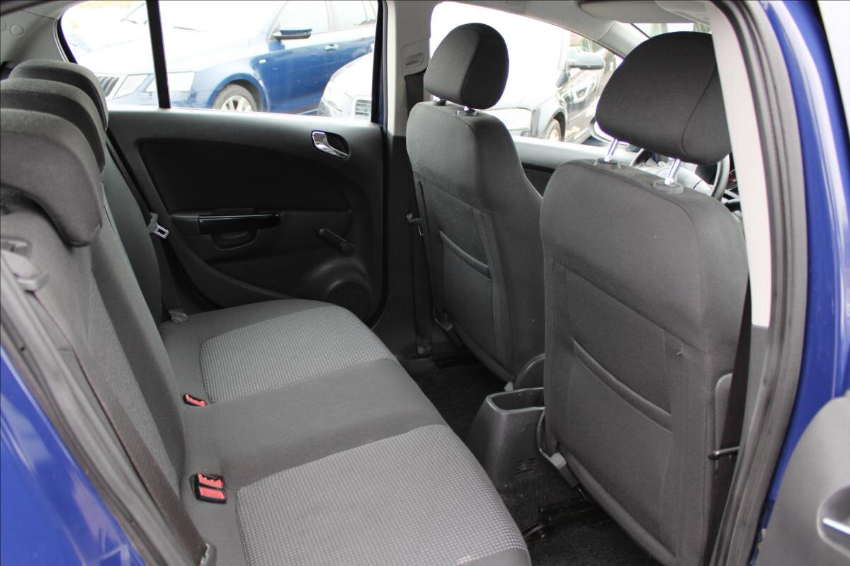 Opel Corsa Hatchback 998,0 44 kw