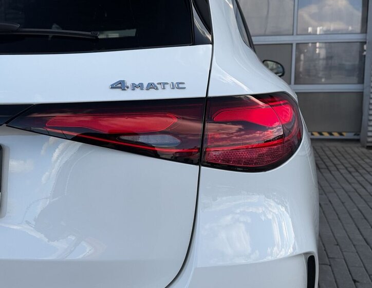 Mercedes-Benz GLC SUV / Terénní 2,0 l 145 kw