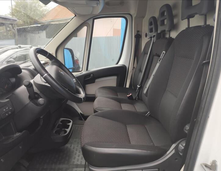 Peugeot Boxer 7