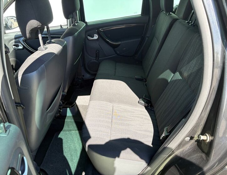 Dacia Duster SUV / Terénní 1,6 l 77 kw