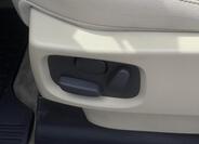 Land Rover Discovery 18