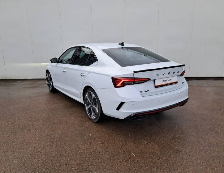 Škoda Octavia Liftback 2,0 l 195 kw